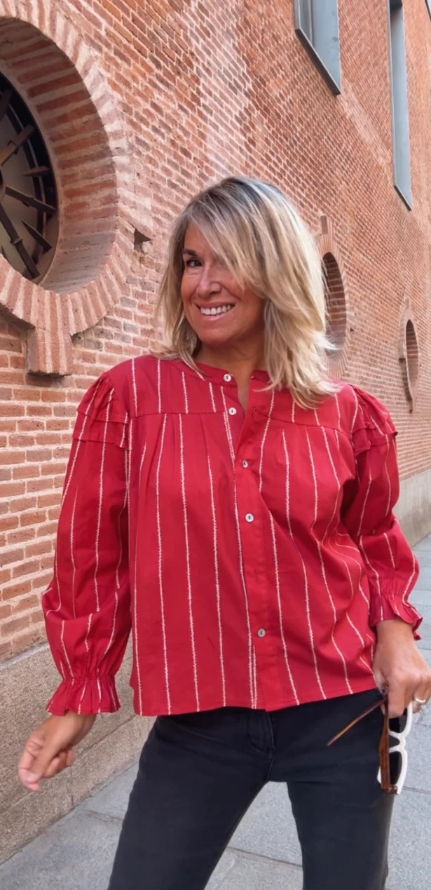 Blusa Aquitania burdeos - Image 5