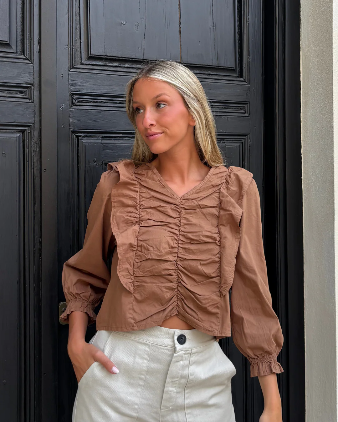 Blusa Torrelavega camel - Image 3