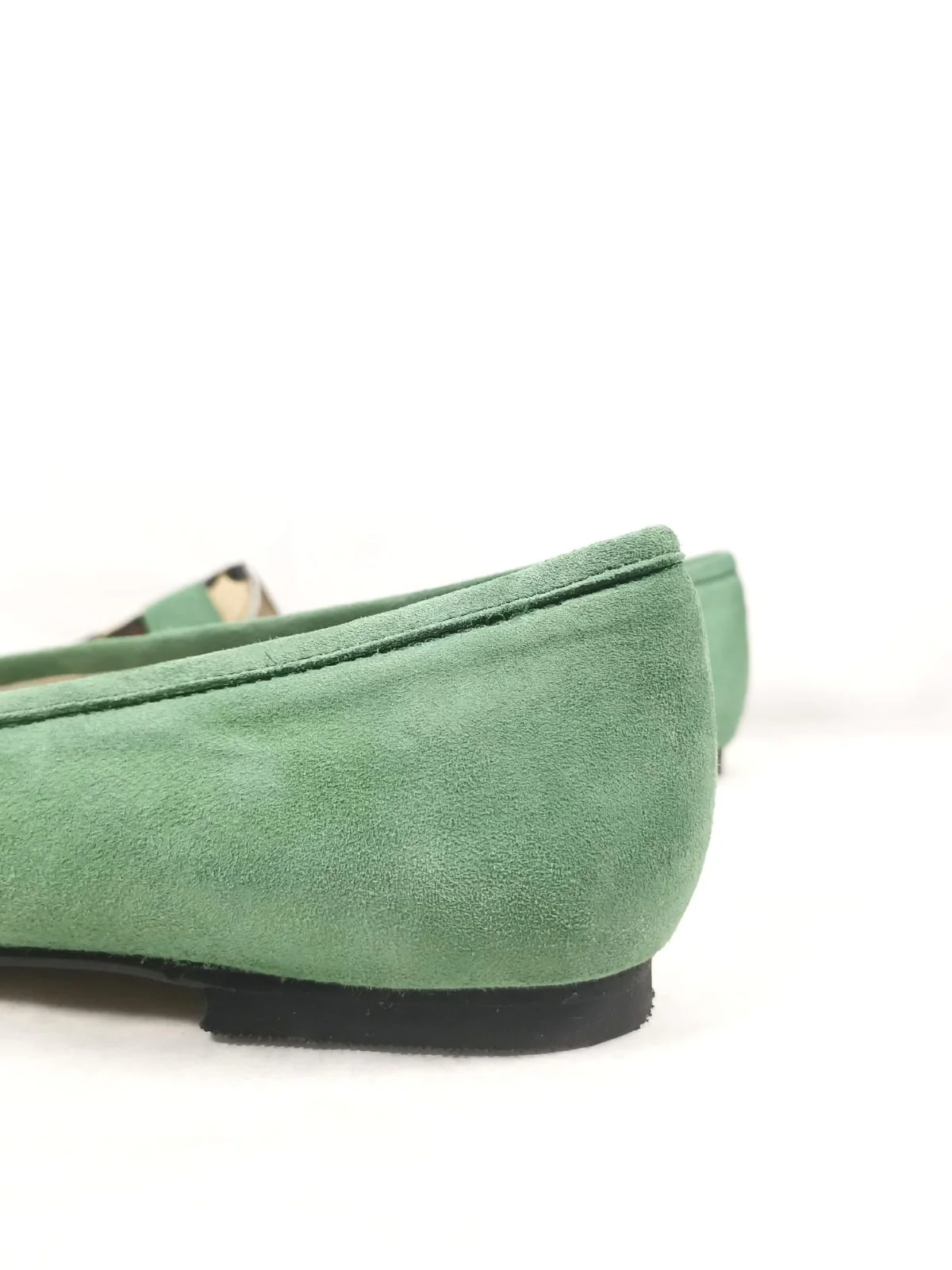 MIKAELA POTRO VERDE - Image 4