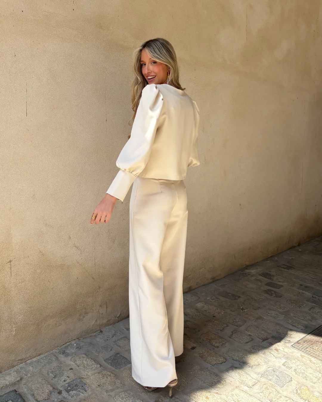 Pantalón Carmona crudo - Image 2
