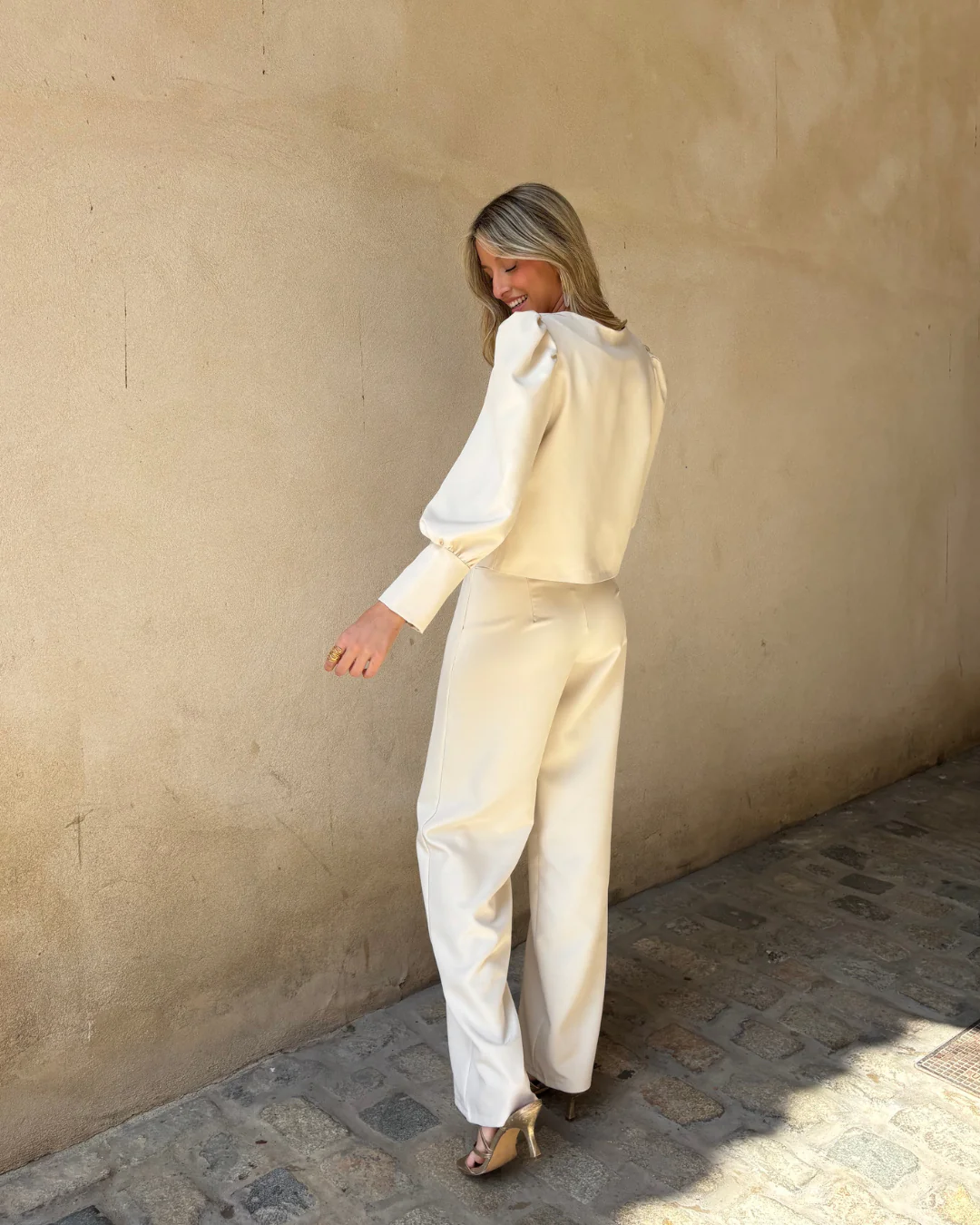 Pantalón Carmona crudo - Image 4