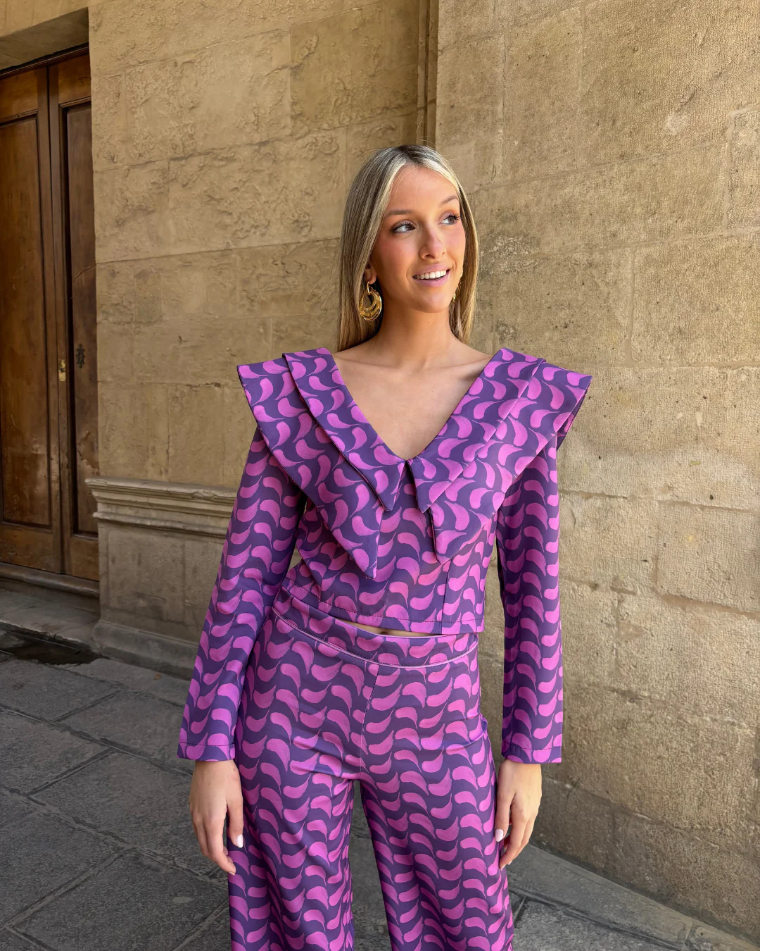 Traje Fiora morado (TALLA PEQUEÑO, REVISAR MEDIDAS) - Image 5