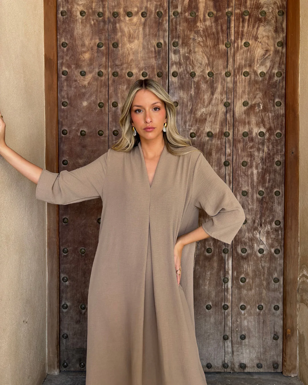 Vestido Laura taupe - Image 12