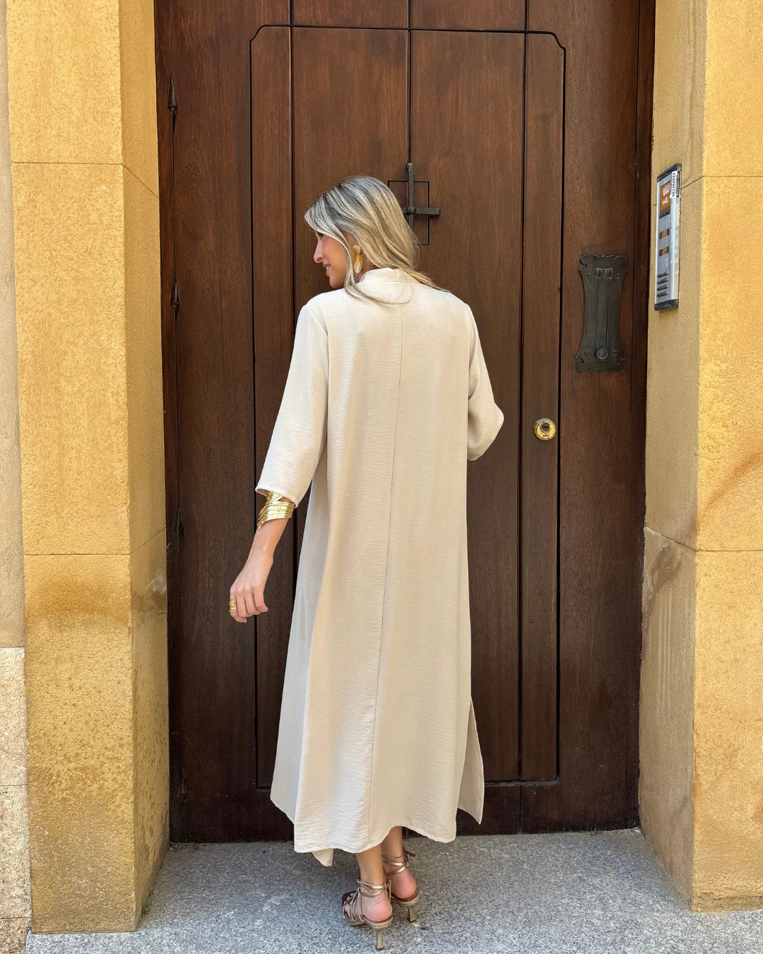 Vestido Laura beige - Image 10