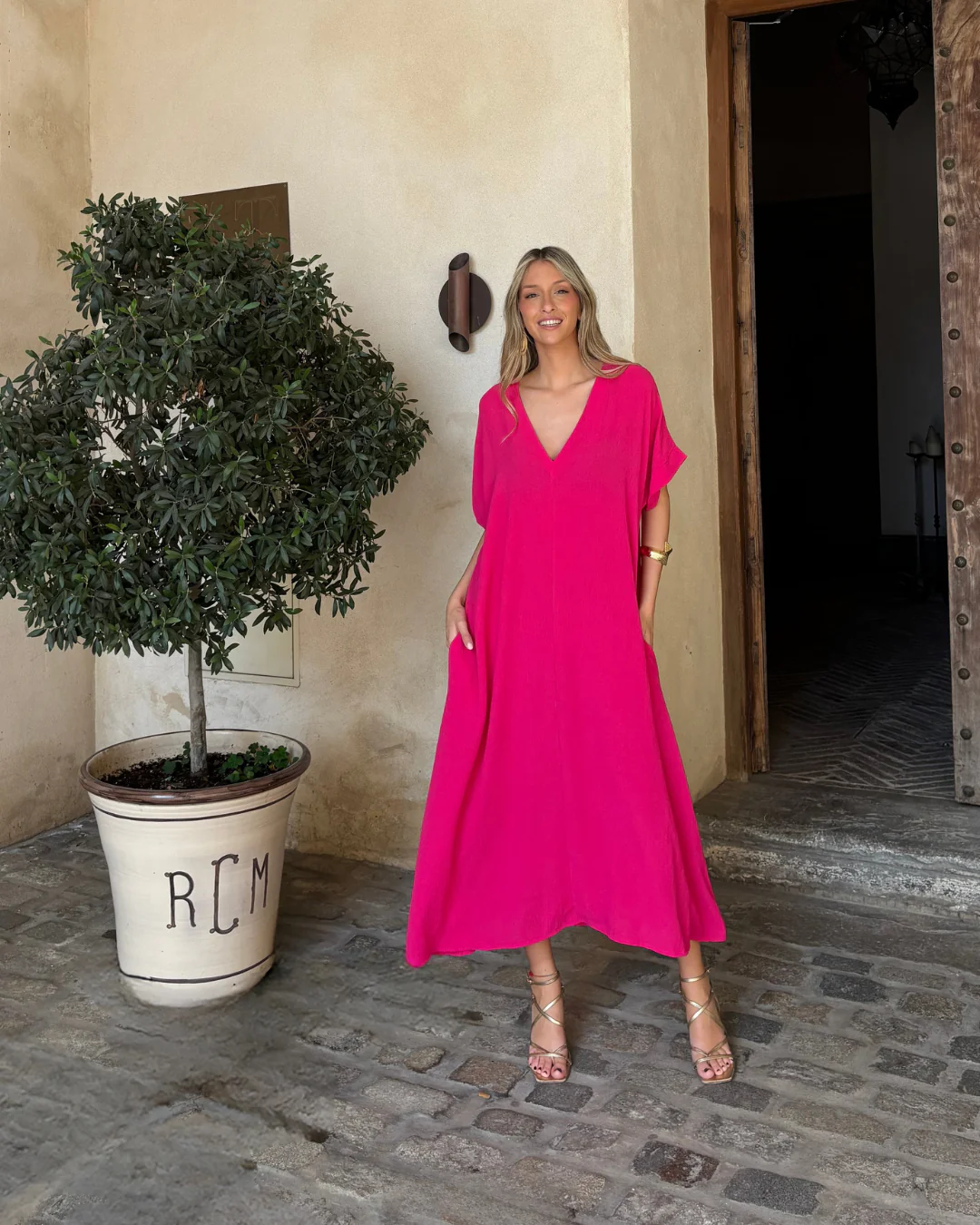 Vestido Telma rosa - Image 12